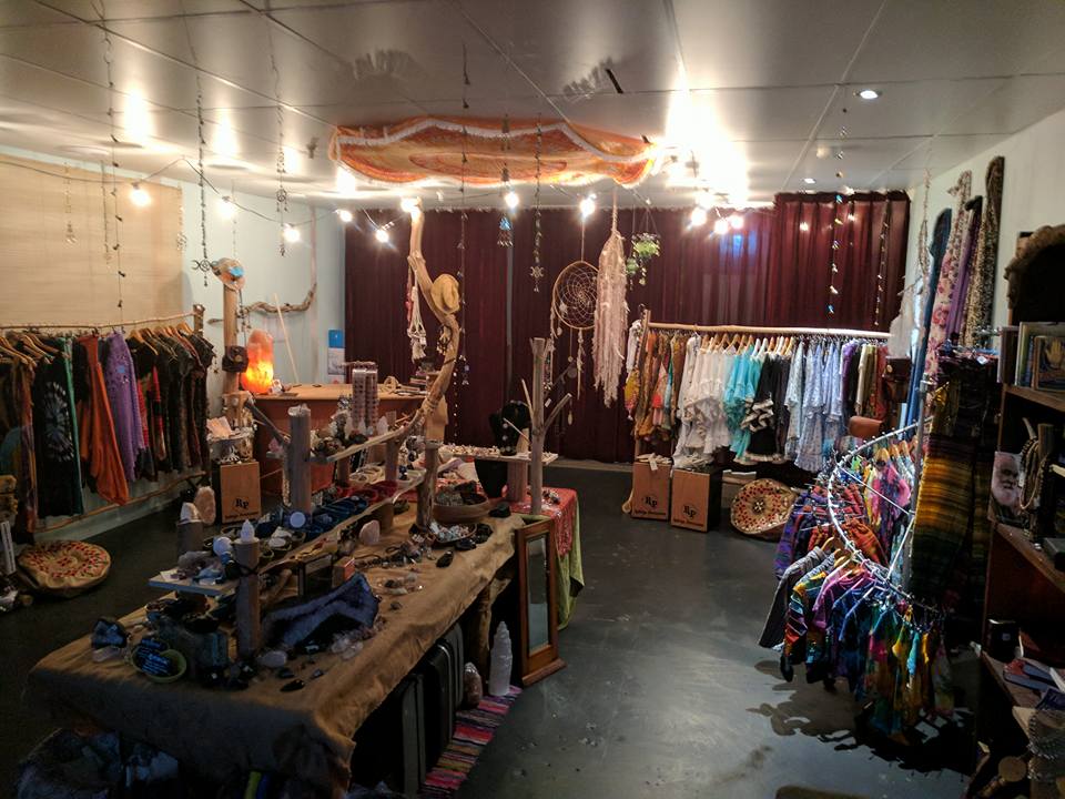Episode 2 – Scaling from a Market Stall to a Two Store Operation with Kiki – The Hippie Shop